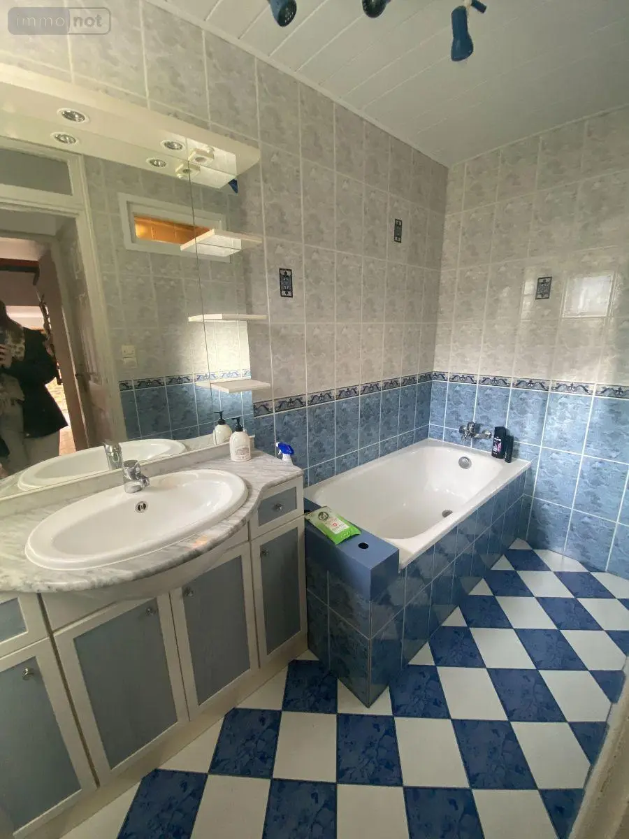 Maison a vendre Mauriac 15200 Cantal 15 85 m2 5 pièces 190800 euros 15060/1186 013