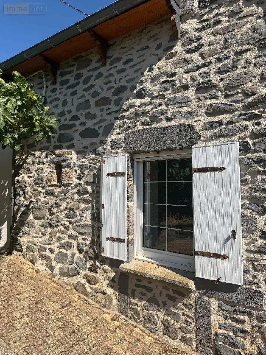 Maison a vendre Mauriac 15200 Cantal 15 85 m2 5 pièces 190800 euros 15060/1186 022