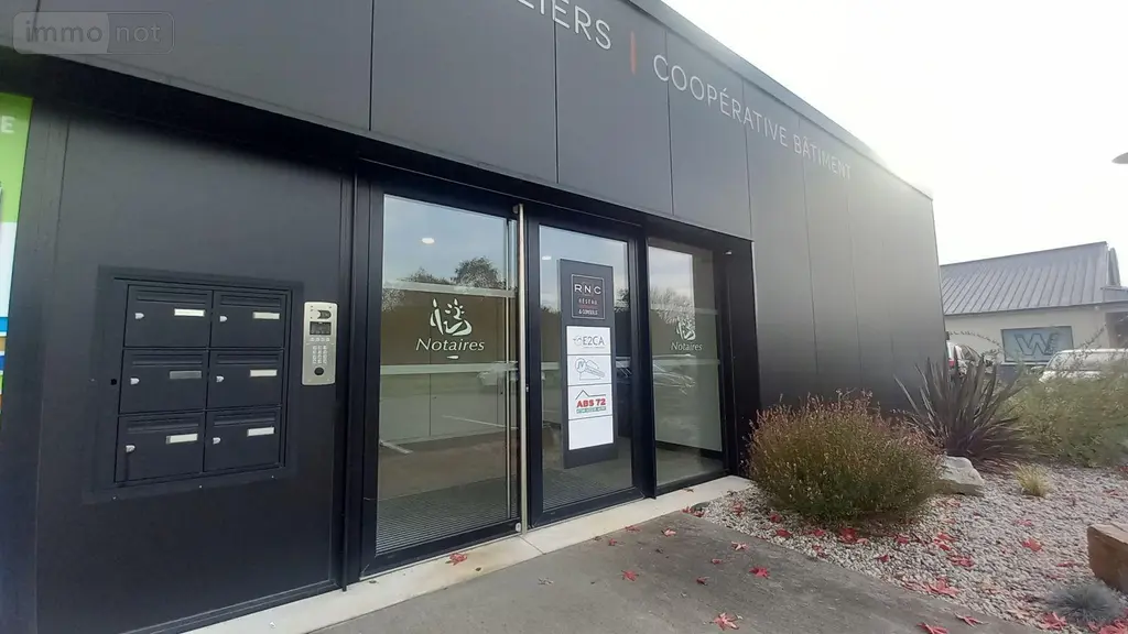 Location fonds et murs commerciaux Le Mans 72000 Sarthe 72 58 m2 1180 euros 72122-1343 003
