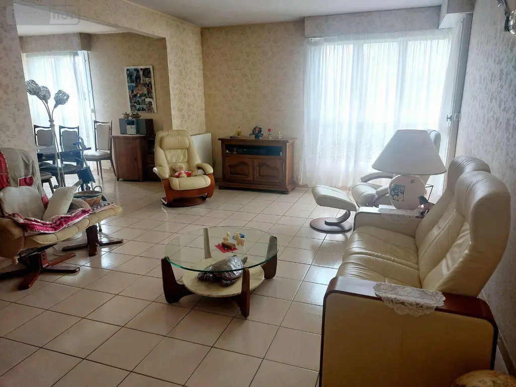 Appartement a vendre La Rochelle 17000 Charente-Maritime 17 79 m2 2 pièces 208640 euros 568 002