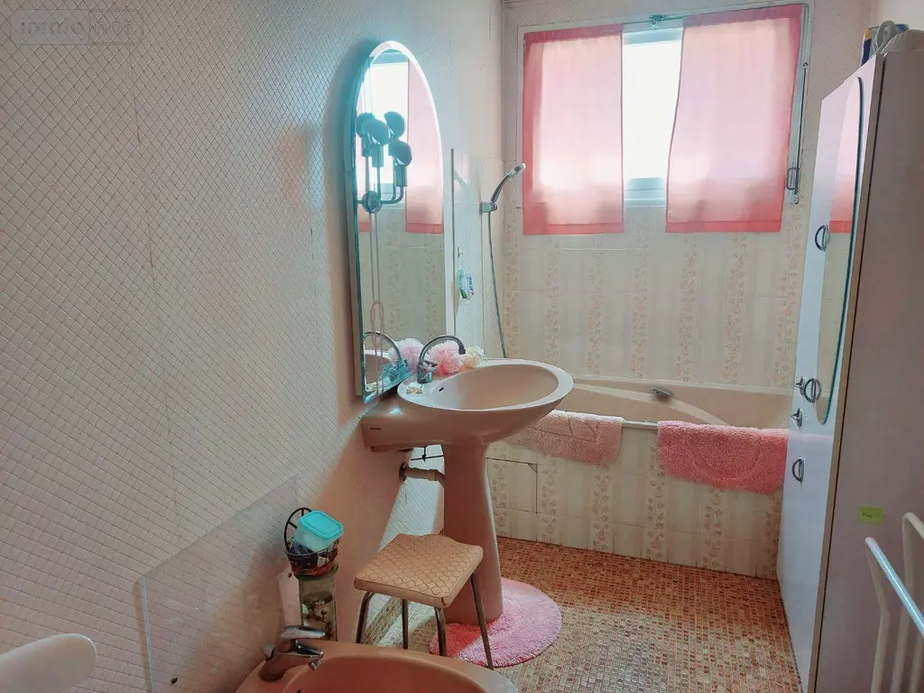 Appartement a vendre La Rochelle 17000 Charente-Maritime 17 79 m2 2 pièces 208640 euros 568 009