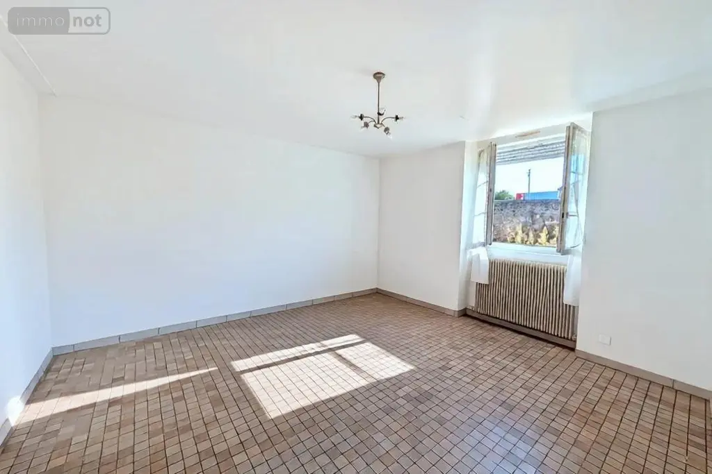 Maison a vendre Le Lude 72800 Sarthe 72 183 m2 7 pièces 162440 euros 13861/1459 006
