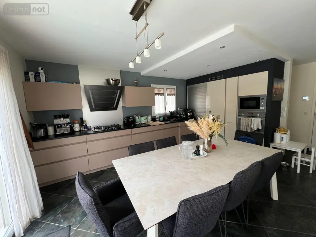 Maison a vendre Ergué-Gabéric 29500 Finistère 29 163 m2 6 pièces 587600 euros 16090/59 005