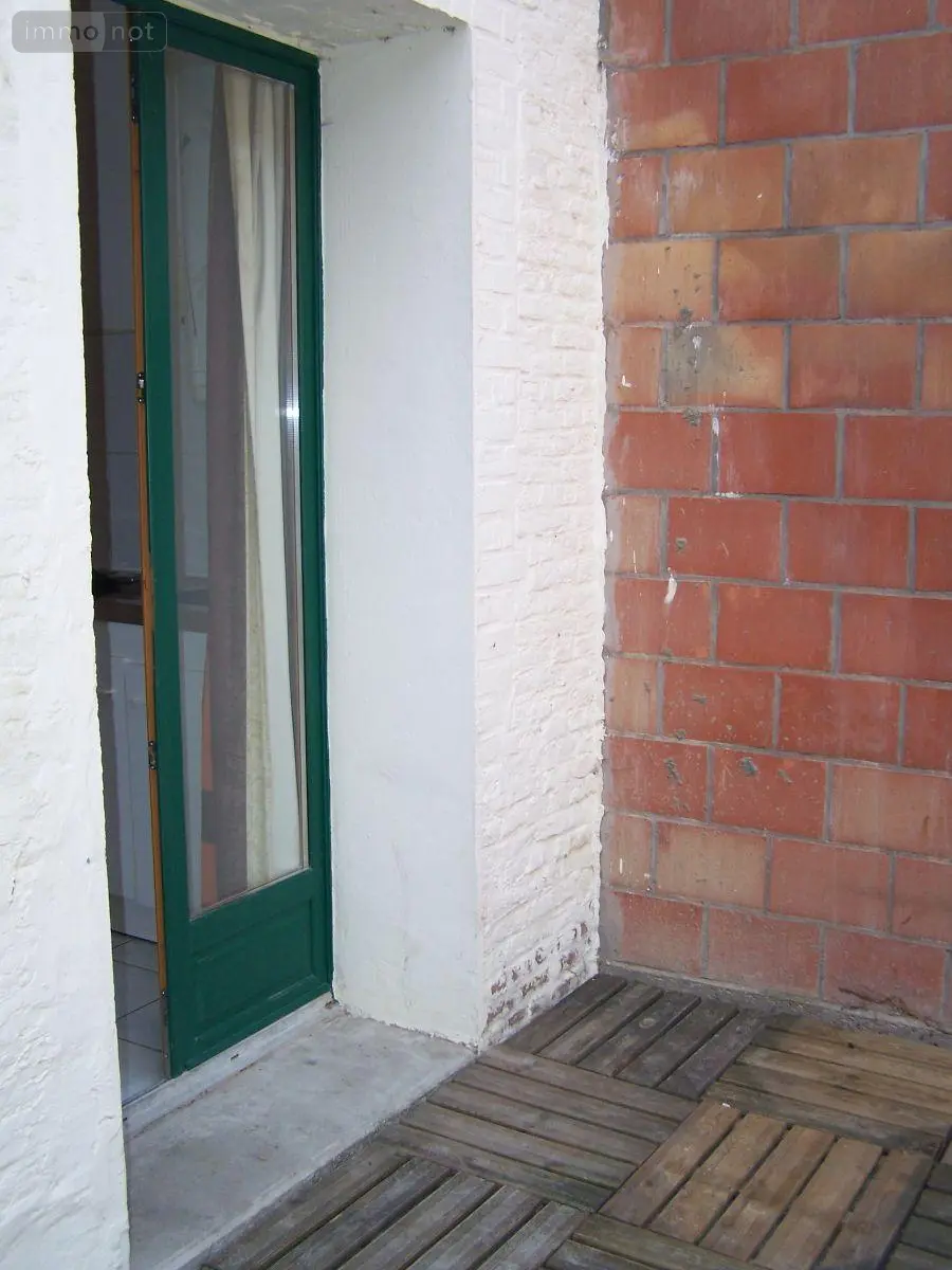 Location appartement Cassel 59670 Nord 59 29 m2 1 pièce 370 euros H151126 005