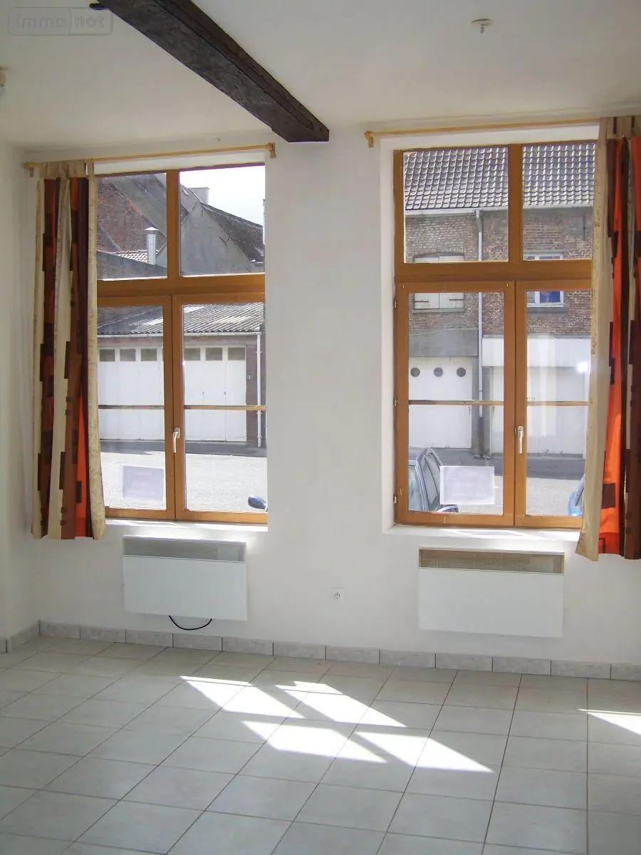 Location appartement Cassel 59670 Nord 59 29 m2 1 pièce 370 euros H151126 002