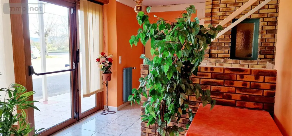 Maison a vendre Lons-le-Saunier 39000 Jura 39 400 m2 16 pièces 499000 euros SA-DI 005