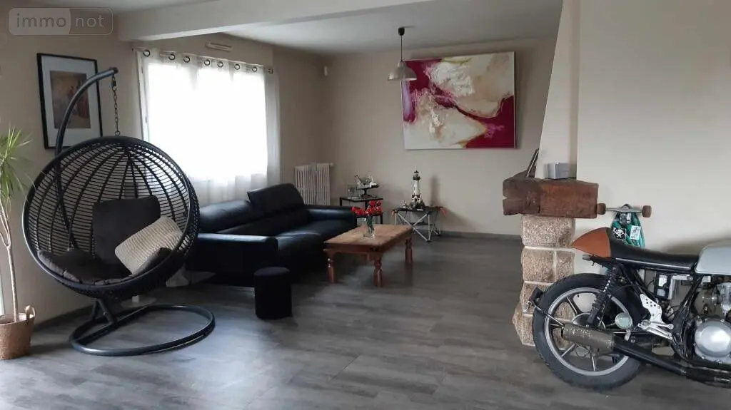 Maison a vendre Pontivy 56300 Morbihan 56 190 m2 7 pièces 270000 euros 063-371 010