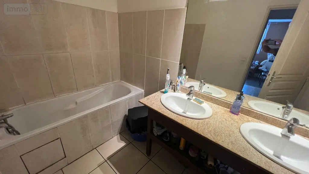 Appartement a vendre Saint-Denis 97490 La Réunion 974 54 m2 3 pièces 114900 euros 97405/129 014
