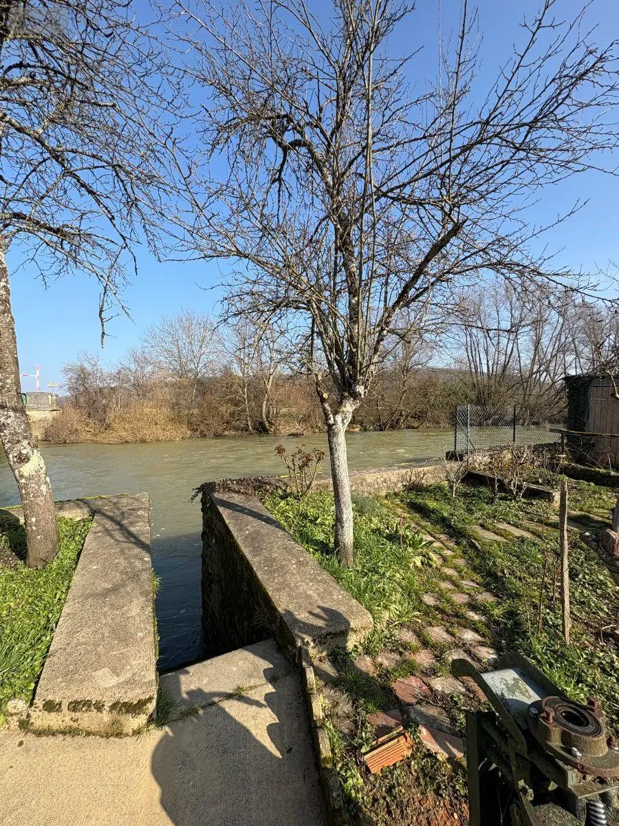 Maison a vendre Vecqueville 52300 Haute-Marne 52 157 m2 6 pièces 116480 euros JO/989 028