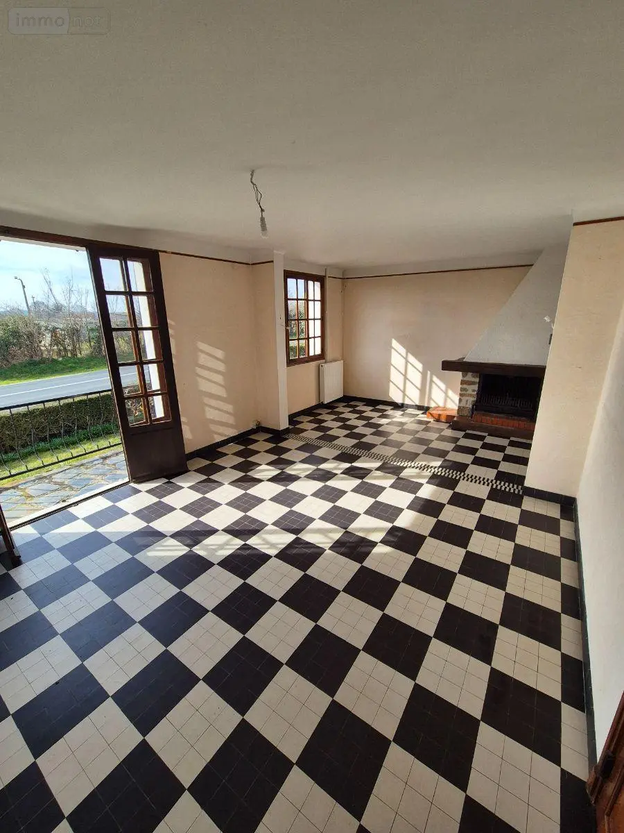 Maison a vendre Neuvy-Saint-Sépulchre 36230 Indre 36 132 m2 6 pièces 84000 euros CG/354 011