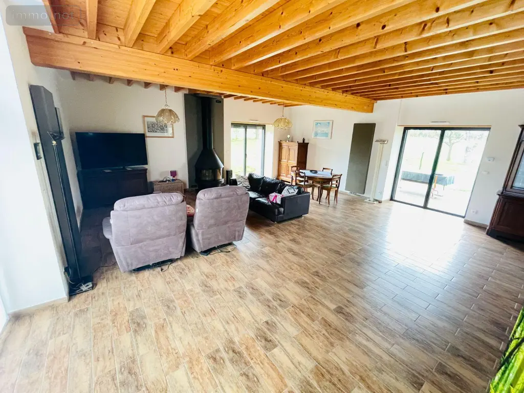 Maison a vendre Saint-Léonard-des-Bois 72130 Sarthe 72 213 m2 6 pièces 379600 euros 61001-21 009