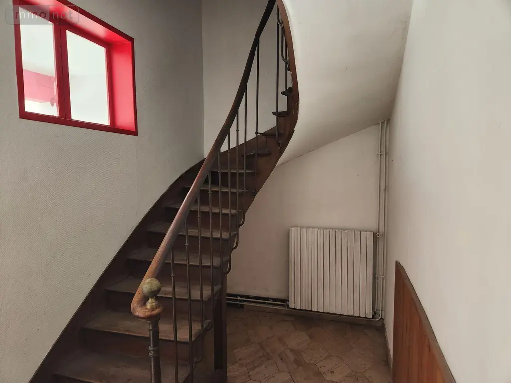Immeuble de rapport a vendre Bar-sur-Aube 10200 Aube 10 191 m2 8 pièces 65000 euros 10379/579 004