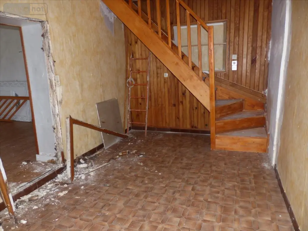 Maison a vendre Contest 53100 Mayenne 53 81 m2 4 pièces 42500 euros 075/FC102 004