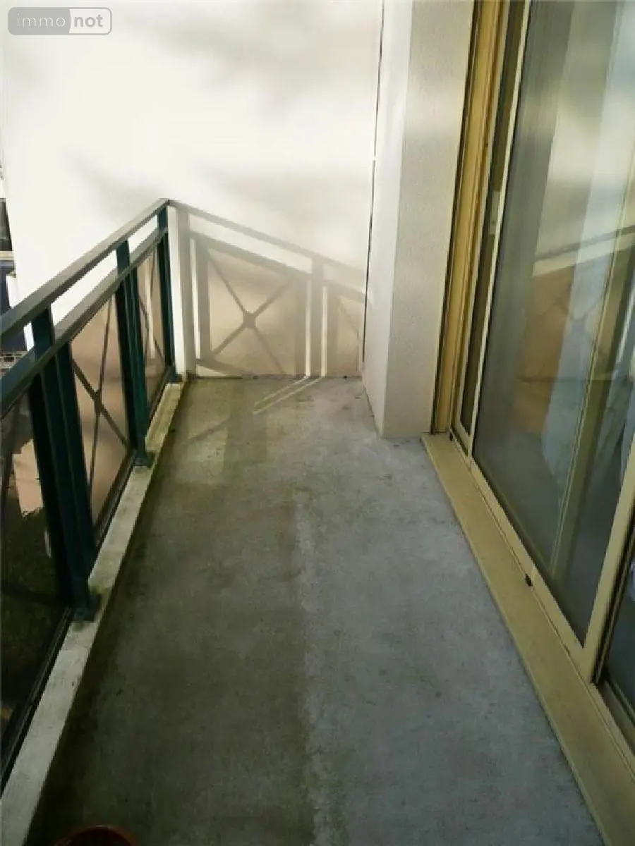 Location appartement Vitré 35500 Ille-et-Vilaine 35 52 m2 2 pièces 615 euros 131/1259 006