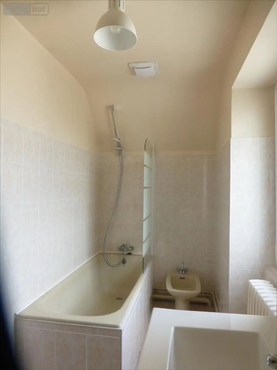 Location maison Erbrée 35500 Ille-et-Vilaine 35 65 m2 3 pièces 685 euros 131/2941 005