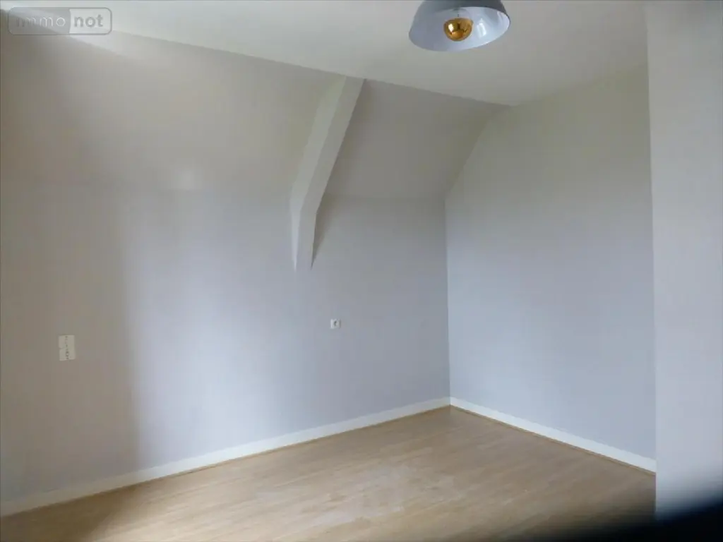 Location maison Erbrée 35500 Ille-et-Vilaine 35 65 m2 3 pièces 685 euros 131/2941 008