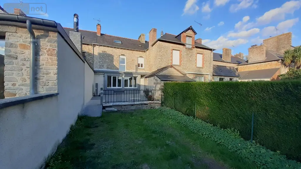 Location maison Val-d'Izé 35450 Ille-et-Vilaine 35 74 m2 3 pièces 650 euros 131/4695 013