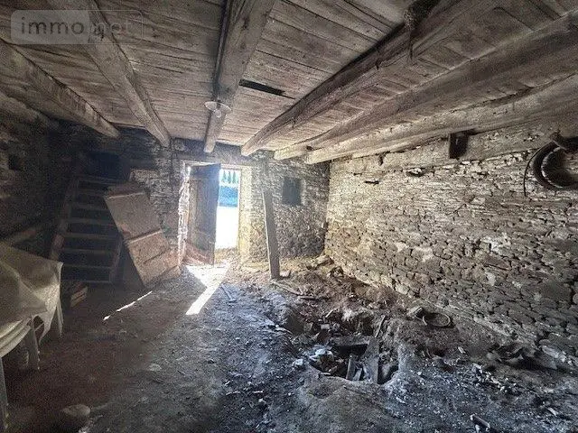 Immeuble de rapport a vendre Les Champs-Géraux 22630 Côtes-d'Armor 22 210 m2 99840 euros 22046-234 003