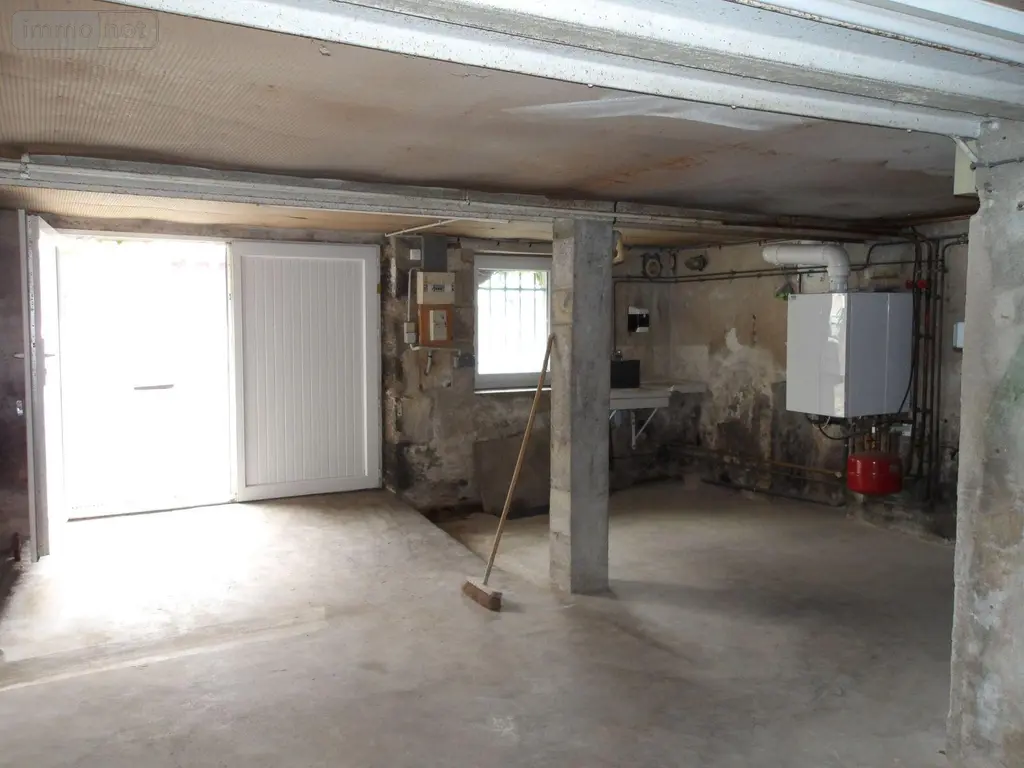 Immeuble de rapport a vendre Boussac 23600 Creuse 23 104 m2 5 pièces 75460 euros 23010-112668 023