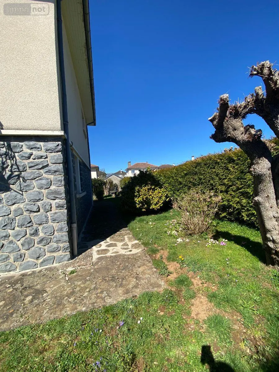 Maison a vendre Pleaux 15700 Cantal 15 93 m2 4 pièces 66780 euros 15060/1200 005