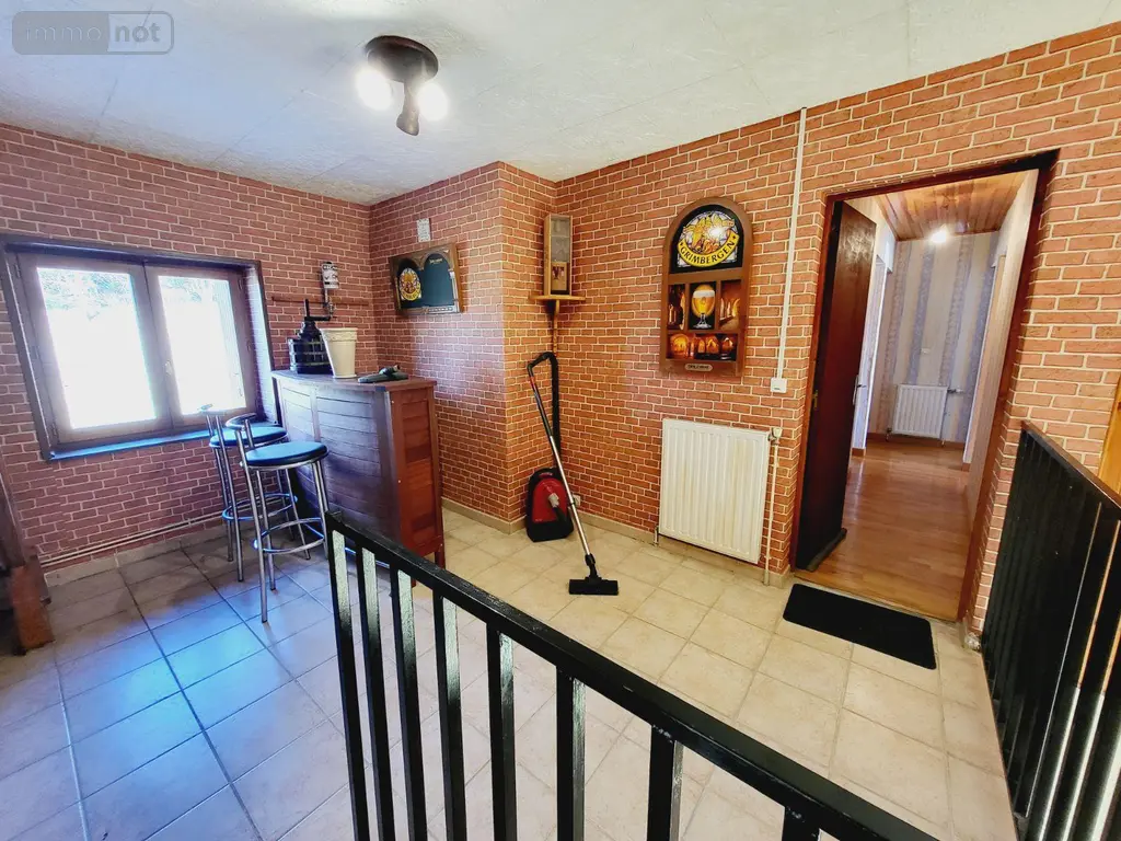 Maison a vendre La Courtine 23100 Creuse 23 141 m2 8 pièces 115500 euros UM 1262 007