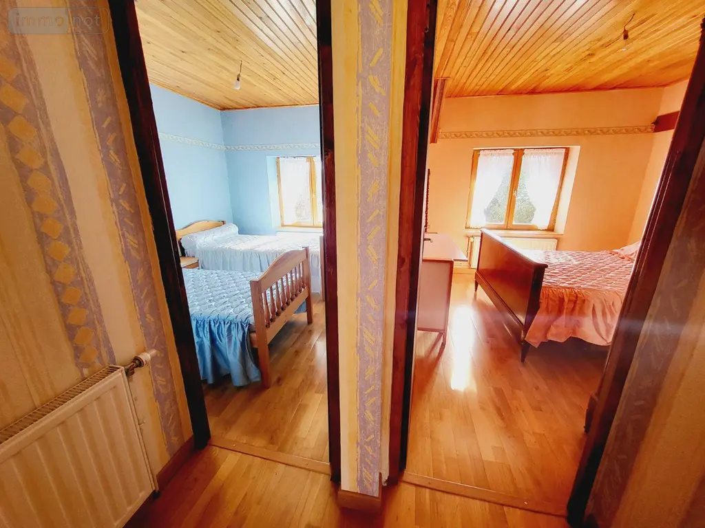Maison a vendre La Courtine 23100 Creuse 23 141 m2 8 pièces 115500 euros UM 1262 008