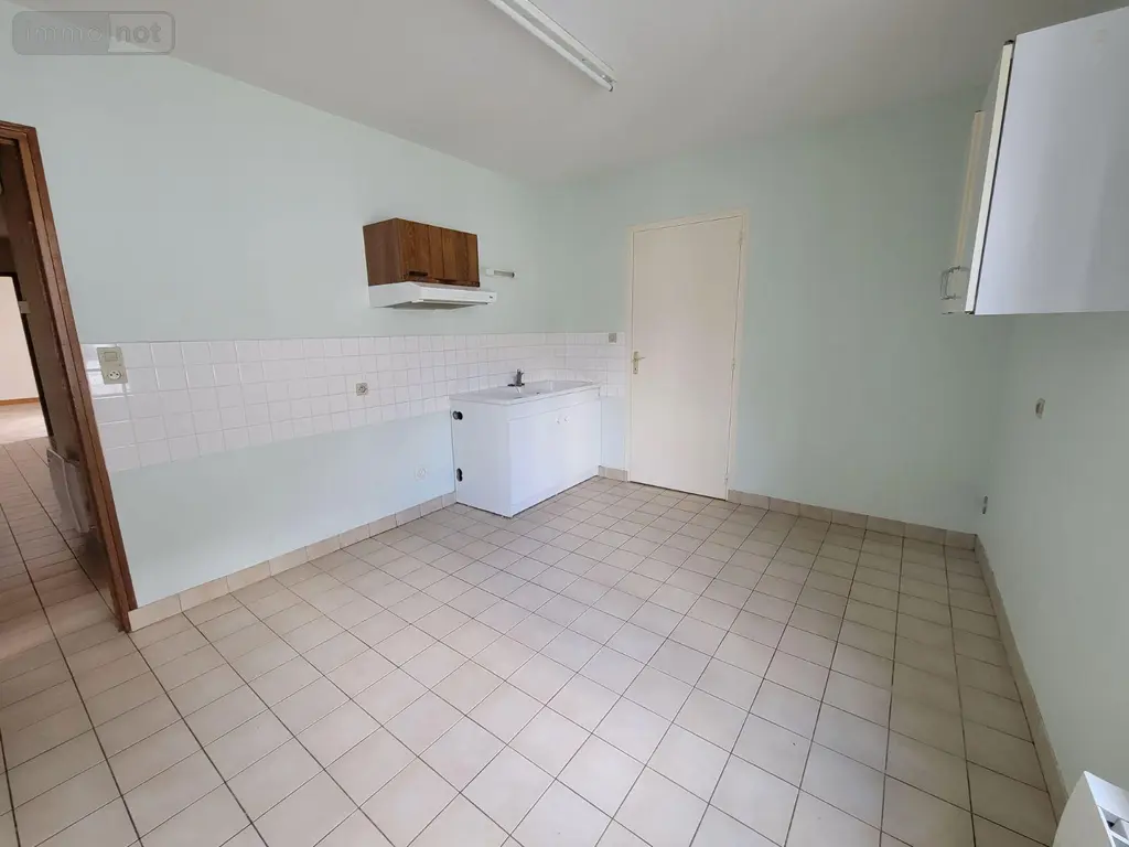 Appartement a vendre Châteaudun 28200 Eure-et-Loir 28 120 m2 4 pièces 186000 euros RC/865 009
