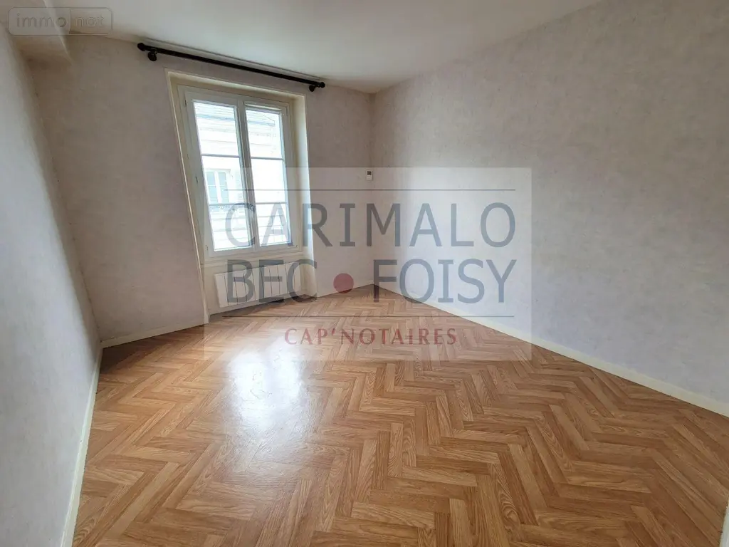 Appartement a vendre Châteaudun 28200 Eure-et-Loir 28 120 m2 4 pièces 186000 euros RC/865 010