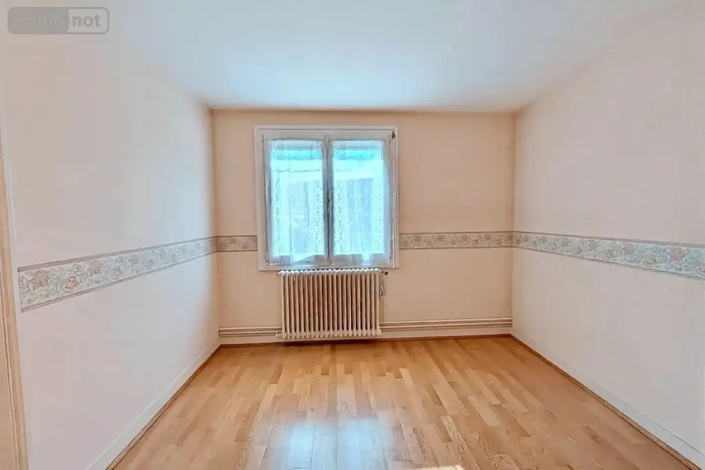 Maison a vendre Montval-sur-Loir 72500 Sarthe 72 115 m2 5 pièces 132500 euros 13861/1518 007