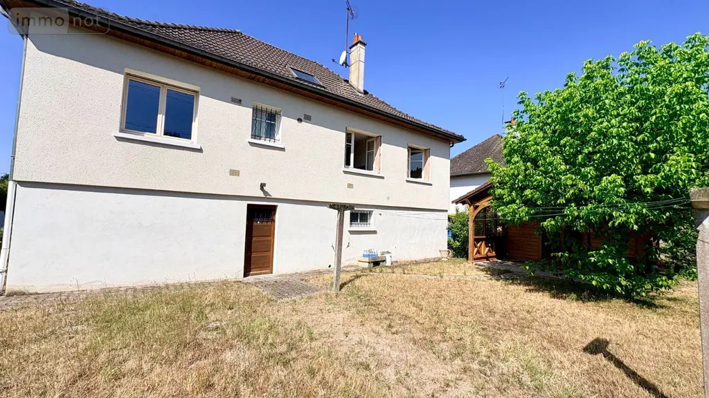 Maison a vendre Salbris 41300 Loir-et-Cher 41 106 m2 5 pièces 126480 euros 044/2010 010