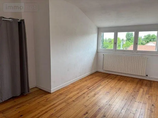 Maison a vendre Saint-Amand-Montrond 18200 Cher 18 117 m2 5 pièces 142400 euros 18022/797 021