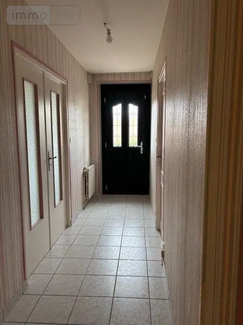 Maison a vendre Saint-Amand-Montrond 18200 Cher 18 117 m2 5 pièces 142400 euros 18022/797 014