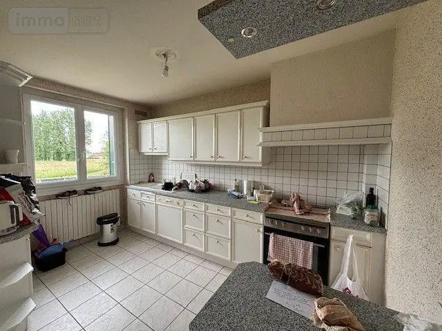 Maison a vendre Saint-Amand-Montrond 18200 Cher 18 117 m2 5 pièces 142400 euros 18022/797 017