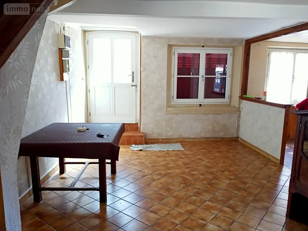 Maison a vendre Villeneuve-sur-Yonne 89500 Yonne 89 67 m2 3 pièces 82000 euros 250005 006