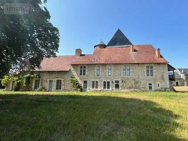 Propriete a vendre Baugé-en-Anjou 49150 Maine-et-Loire 49 415 m2 14 pièces 606100 euros LB/2534 003