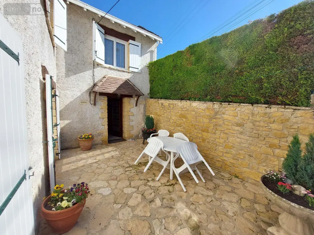 Viager maison Le Bugue 24260 Dordogne 24 114 m2 6 pièces 50000 euros 18113/108 002