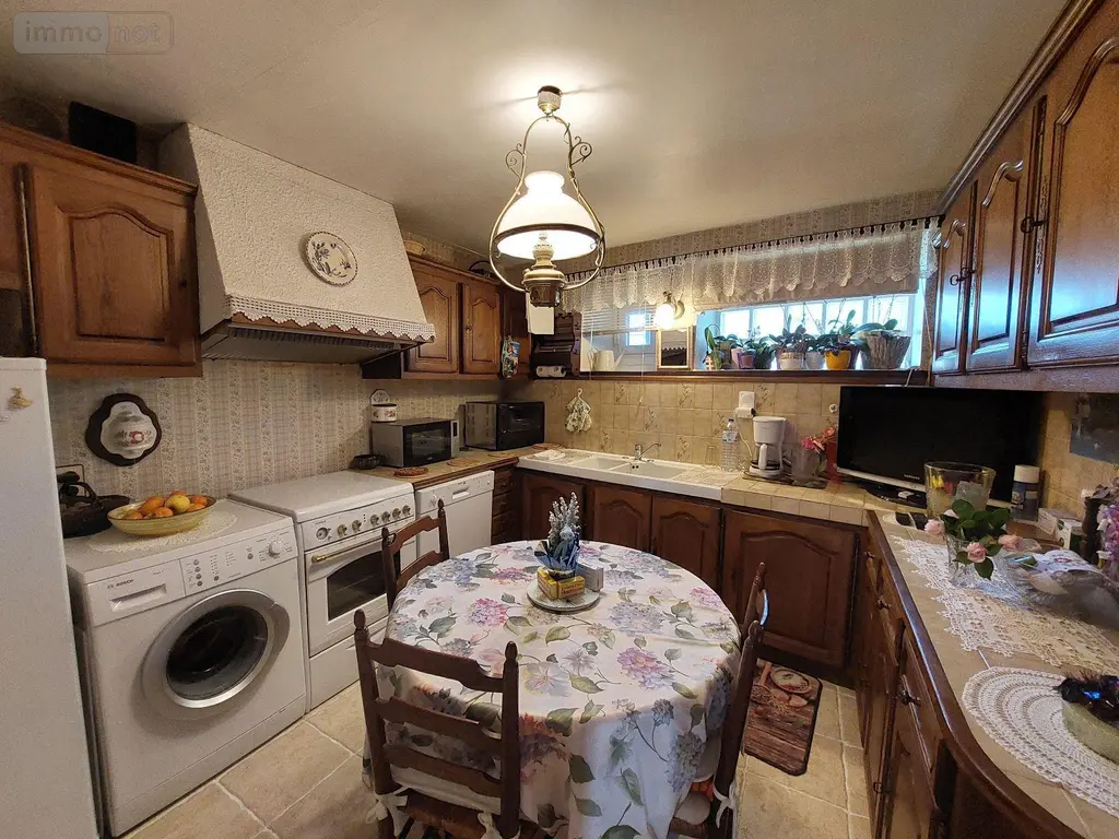 Viager maison Le Bugue 24260 Dordogne 24 114 m2 6 pièces 50000 euros 18113/108 007