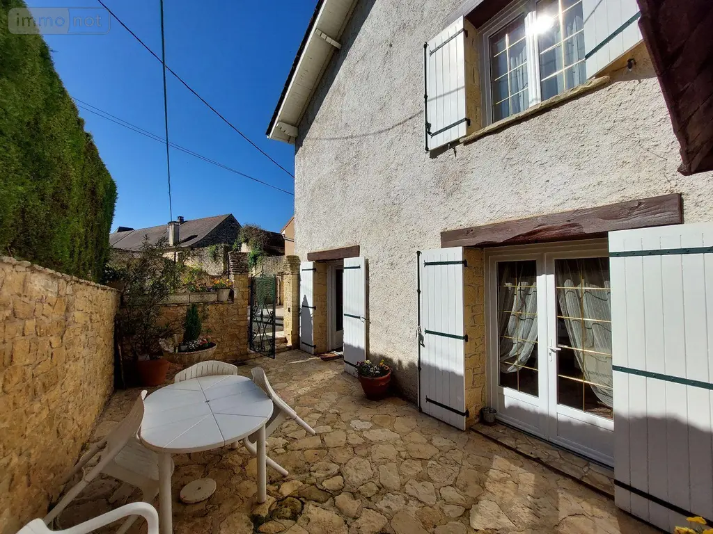 Viager maison Le Bugue 24260 Dordogne 24 114 m2 6 pièces 50000 euros 18113/108 014