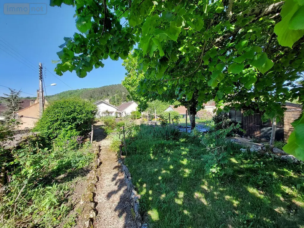 Viager maison Le Bugue 24260 Dordogne 24 114 m2 6 pièces 50000 euros 18113/108 003