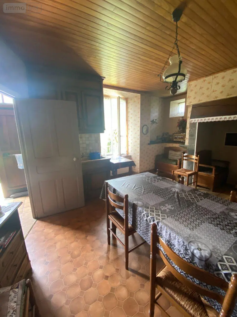 Maison a vendre Le Vigean 15200 Cantal 15 60 m2 4 pièces 98000 euros 15060/1207 009