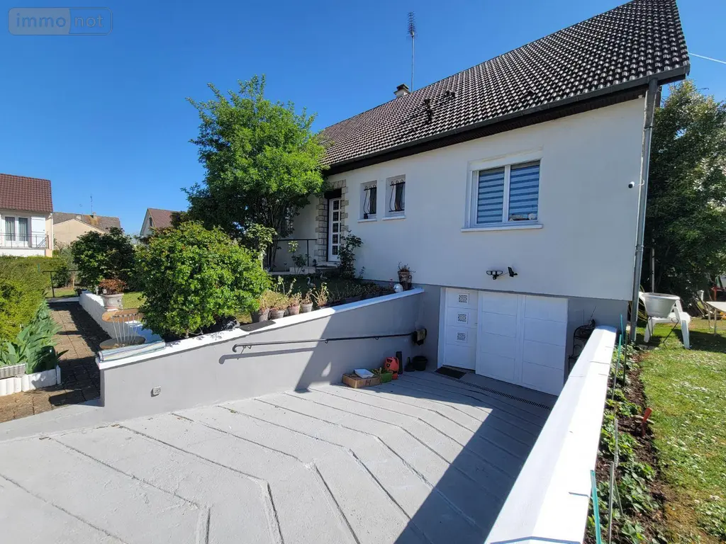 Maison a vendre Châteaudun 28200 Eure-et-Loir 28 133 m2 6 pièces 202000 euros RC/874 017