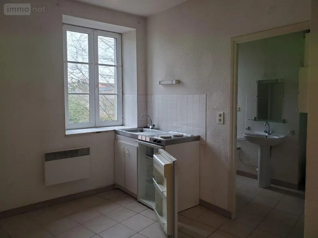 Immeuble de rapport a vendre Ahun 23150 Creuse 23 192 m2 174250 euros 10986/722 010