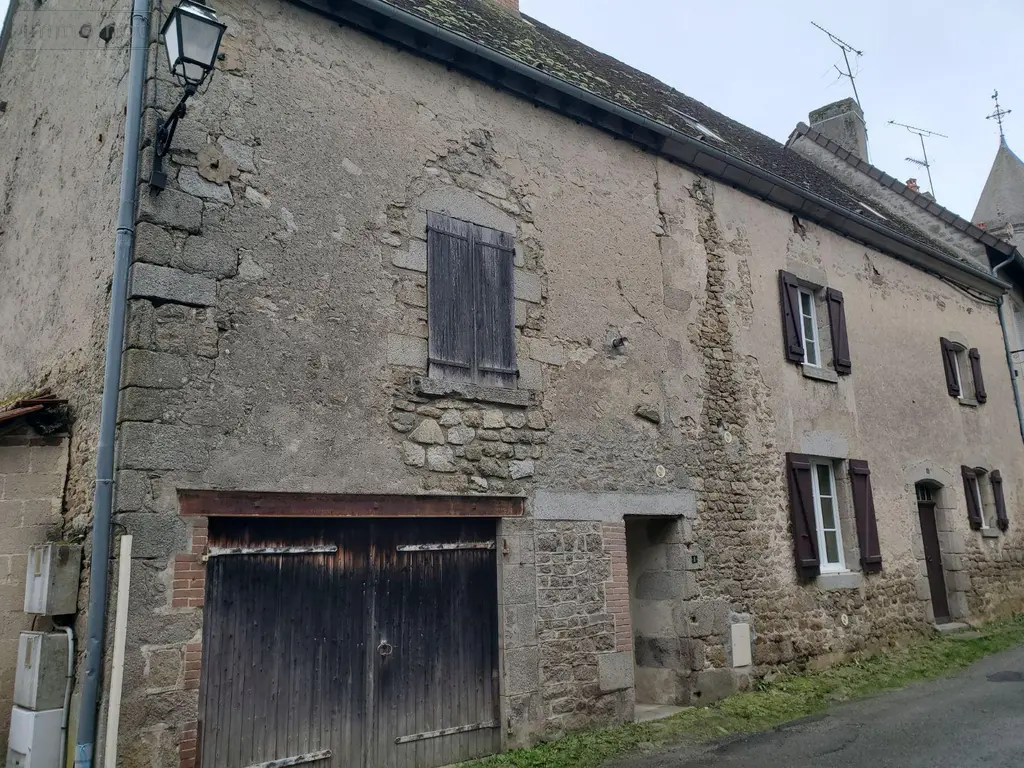 Immeuble de rapport a vendre Ahun 23150 Creuse 23 192 m2 174250 euros 10986/722 011