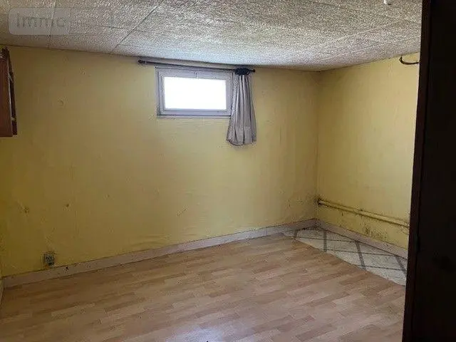 Maison a vendre Fresnay-sur-Sarthe 72130 Sarthe 72 70 m2 5 pièces 111300 euros 13827/620 014