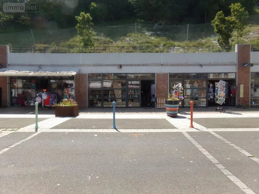 Fonds et murs commerciaux a vendre Le Tréport 76470 Seine-Maritime 76 198700 euros VF051-76041 007