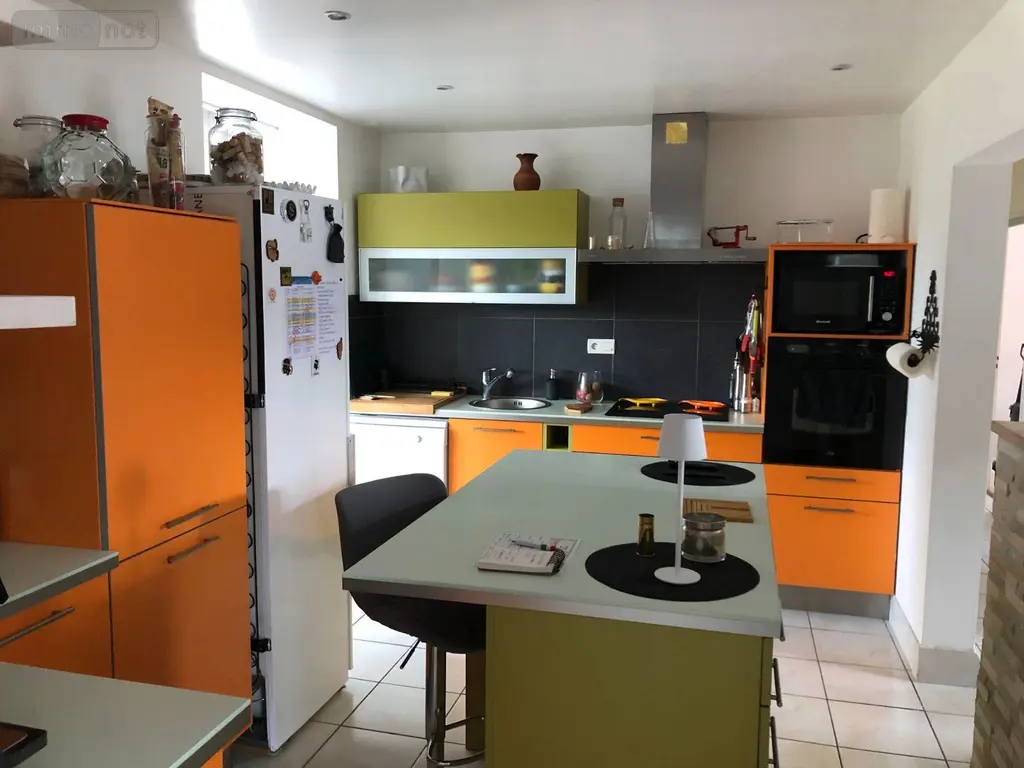Maison a vendre Issoudun 36100 Indre 36 143 m2 8 pièces 205530 euros 11813/1450 005