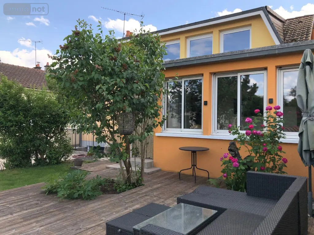 Maison a vendre Issoudun 36100 Indre 36 143 m2 8 pièces 205530 euros 11813/1450 015