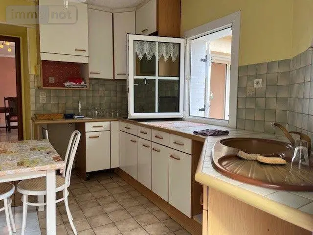 Maison a vendre Savigné-l'Évêque 72460 Sarthe 72 123 m2 5 pièces 259500 euros 13827/622 003