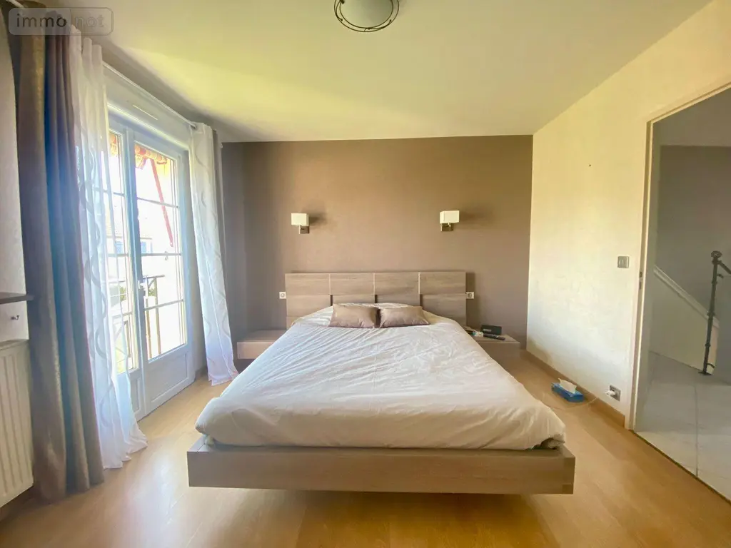 Maison a vendre La Chapelle-Saint-Aubin 72650 Sarthe 72 173 m2 391000 euros 72122-1369 007