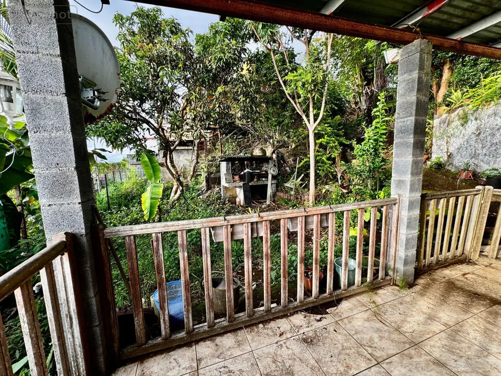 Maison a vendre La Chaloupe-Saint-Christophe-Camélias 97416 La Réunion 974 78 m2 5 pièces 99000 euros 97424/151 032